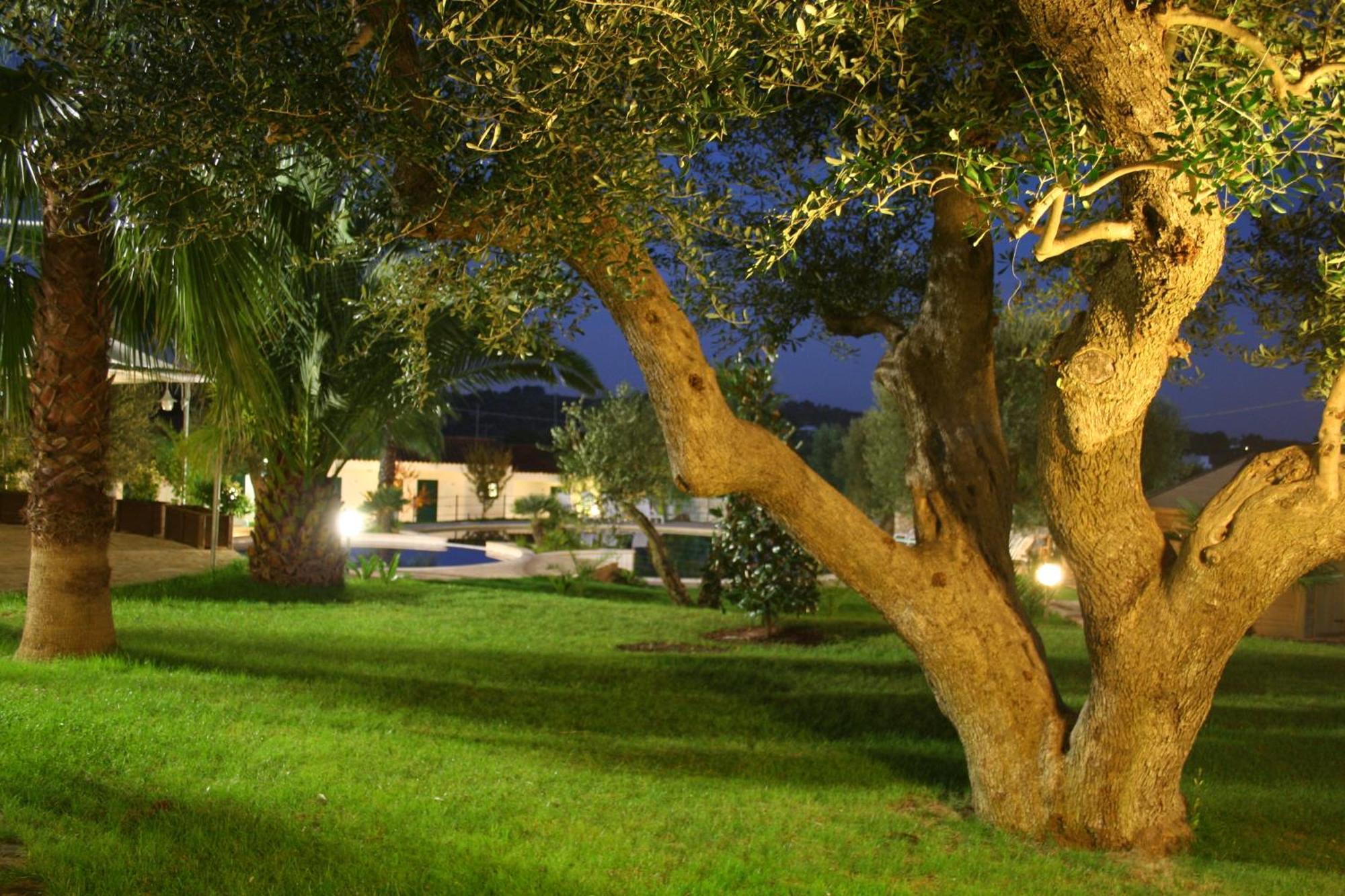 Città Bianca Country Resort Ostuni Exterior foto
